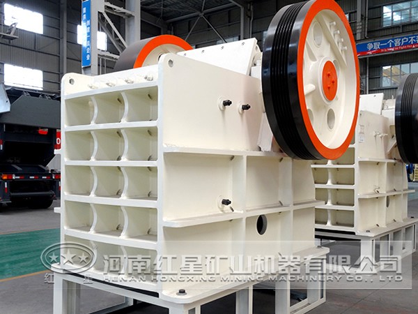 顎式破碎機(jī)